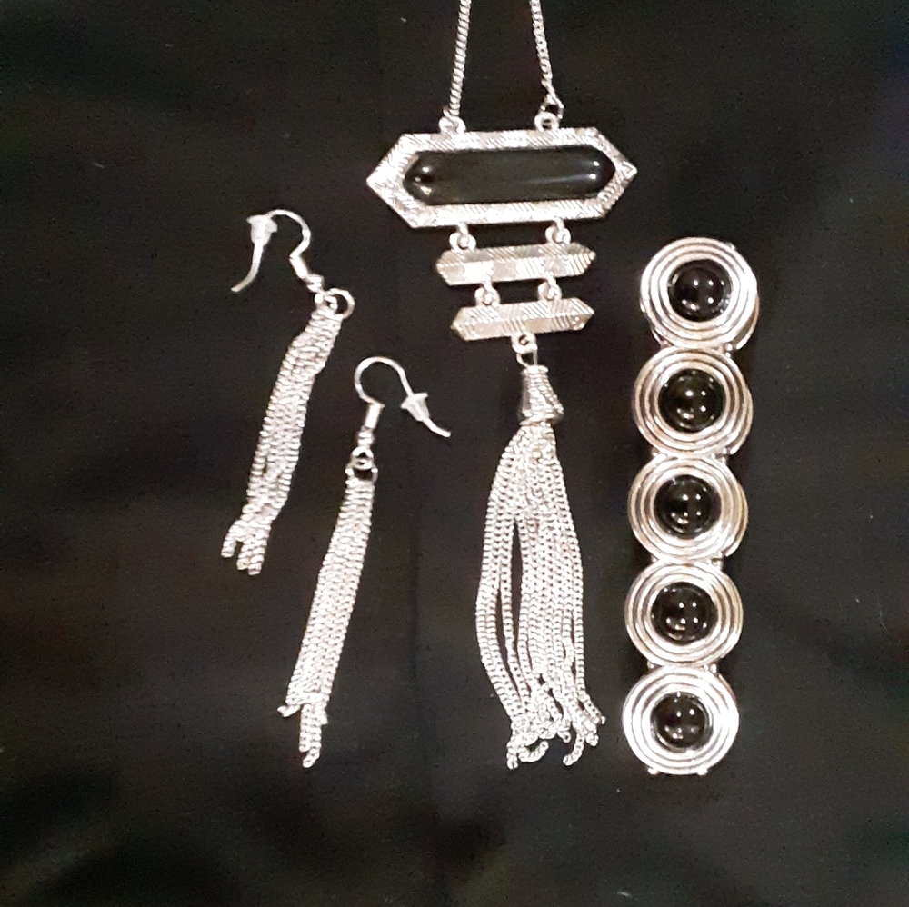 Costume jewelry  3 piece